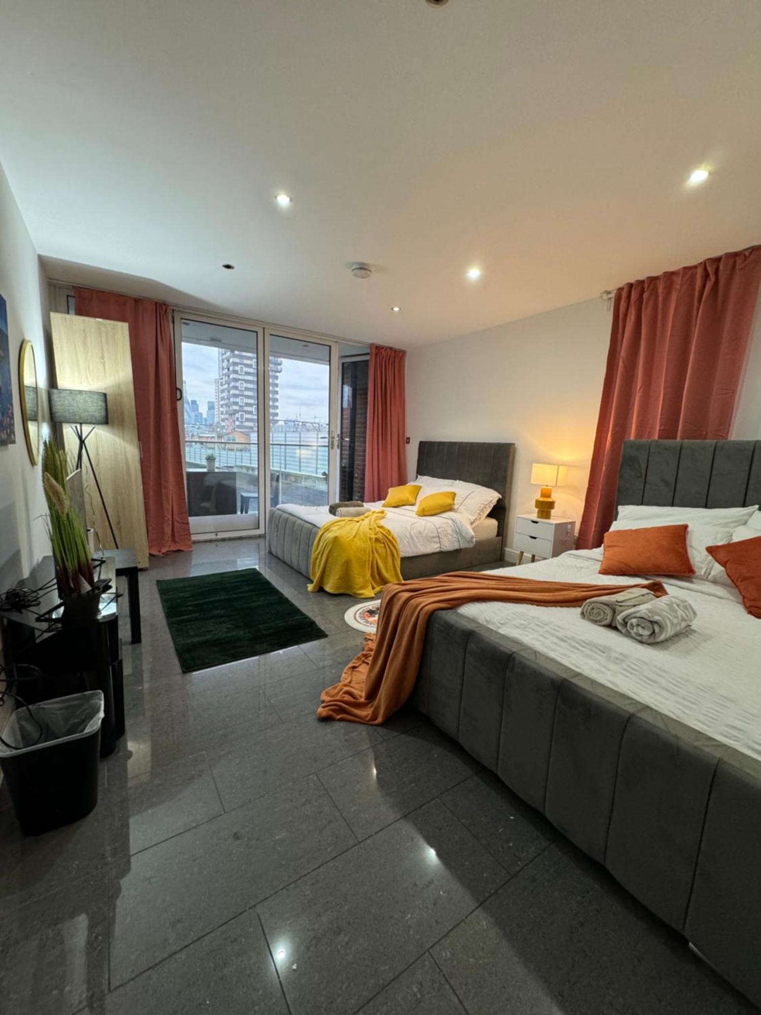 Cosy Luxurious Room In The Heart Of London Exterior photo